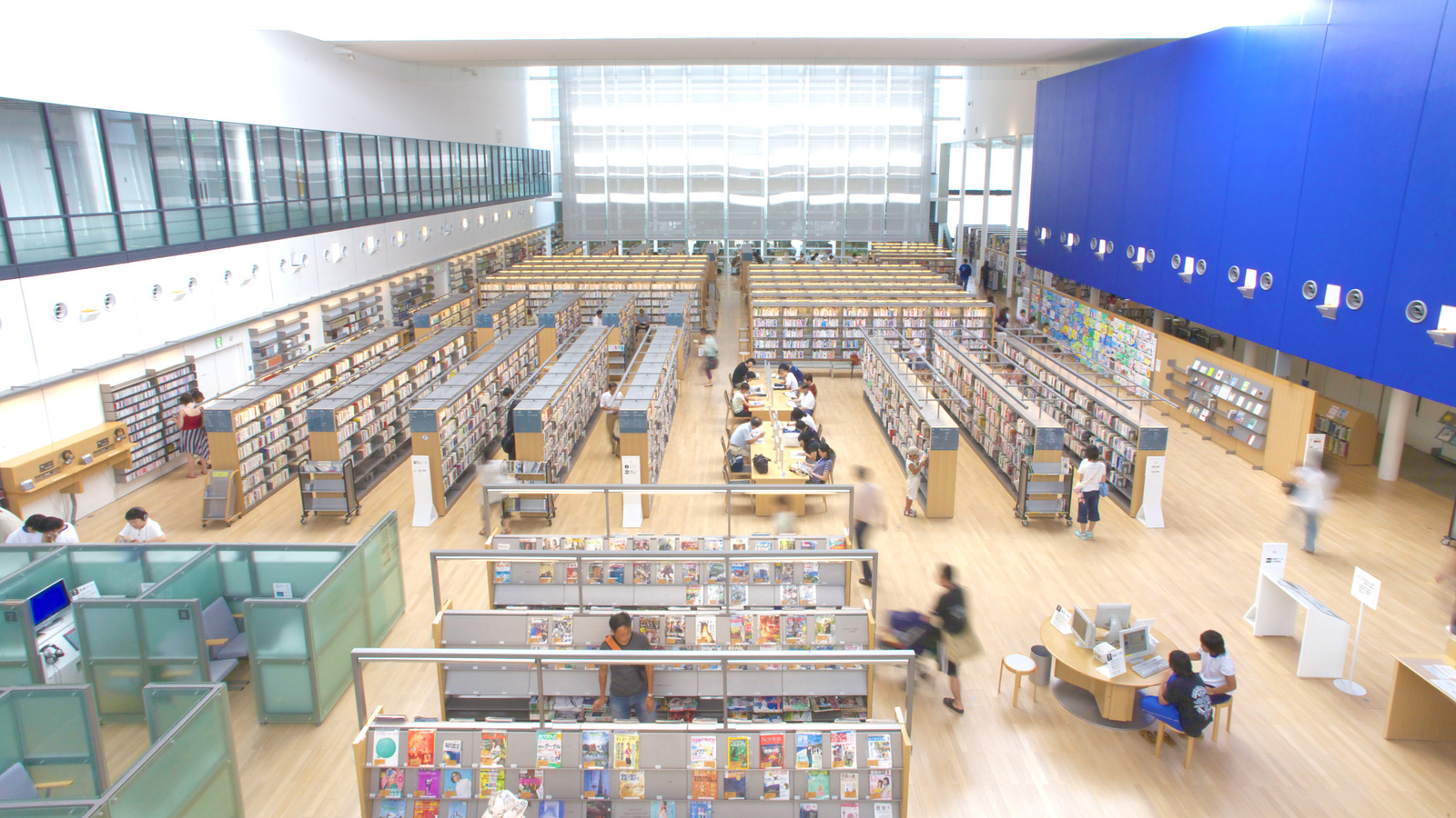 山口市立中央図書館の写真(山口県山口市)